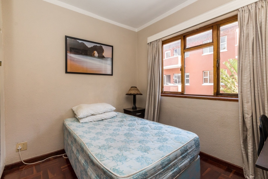 To Let 3 Bedroom Property for Rent in Three Anchor Bay Western Cape